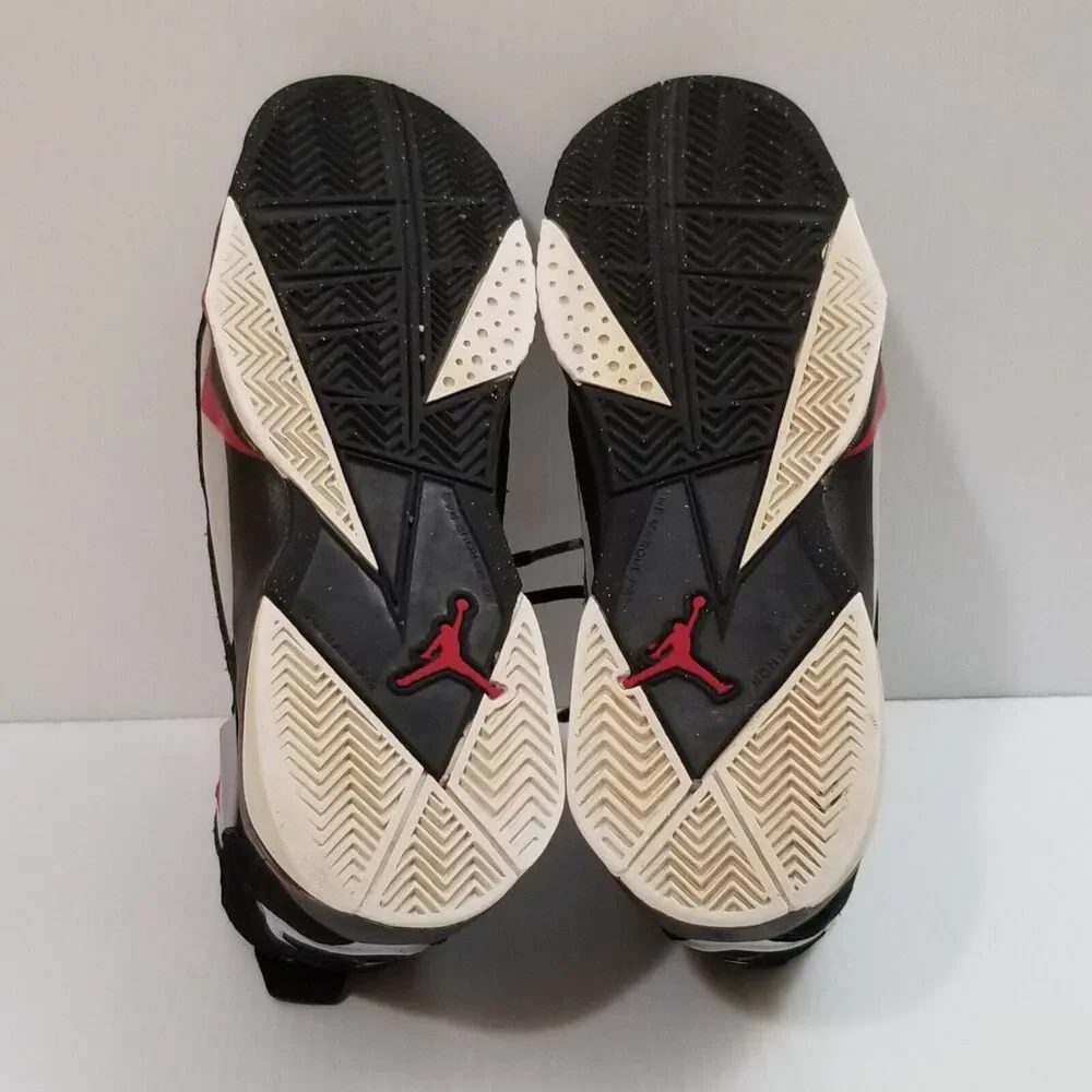 Nike Air Jordan True Flight GS Black Varsity Red Wolf Grey Sz 6.5Y / Women's 8